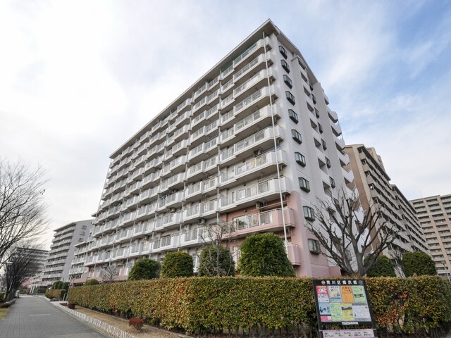 ケヤキ通り北9番館